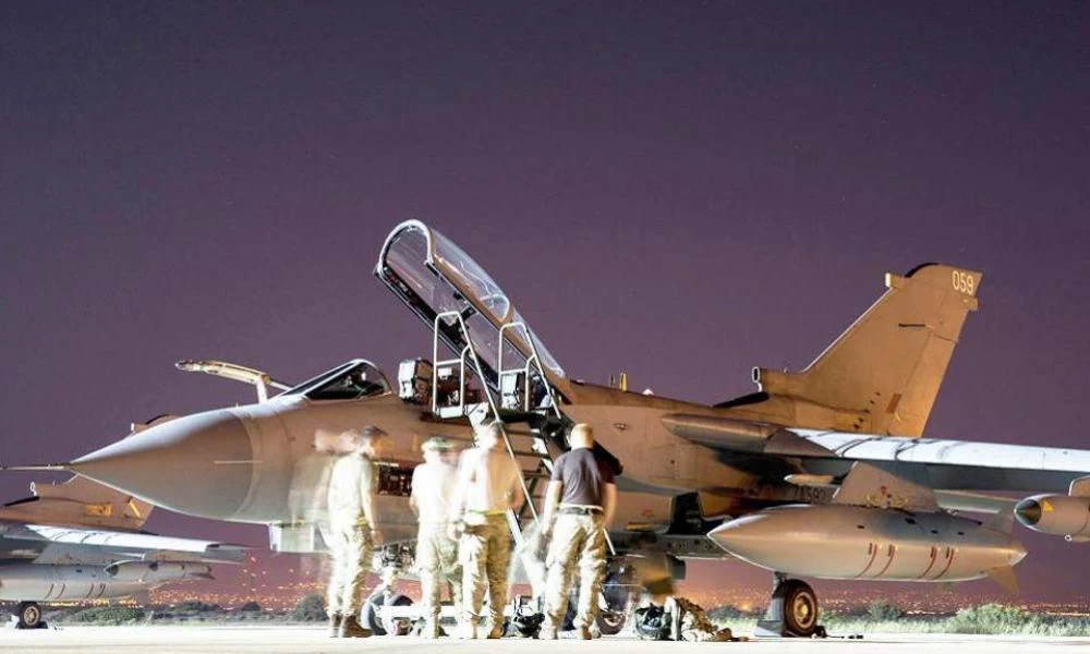 Συνεχείς απογειώσεις Βρετανικών μαχητικών από Κύπρο κατά στόχων στο Ιράκ-Μετά τις ΗΠΑ και οι Βρετανοί κατά του ISIS